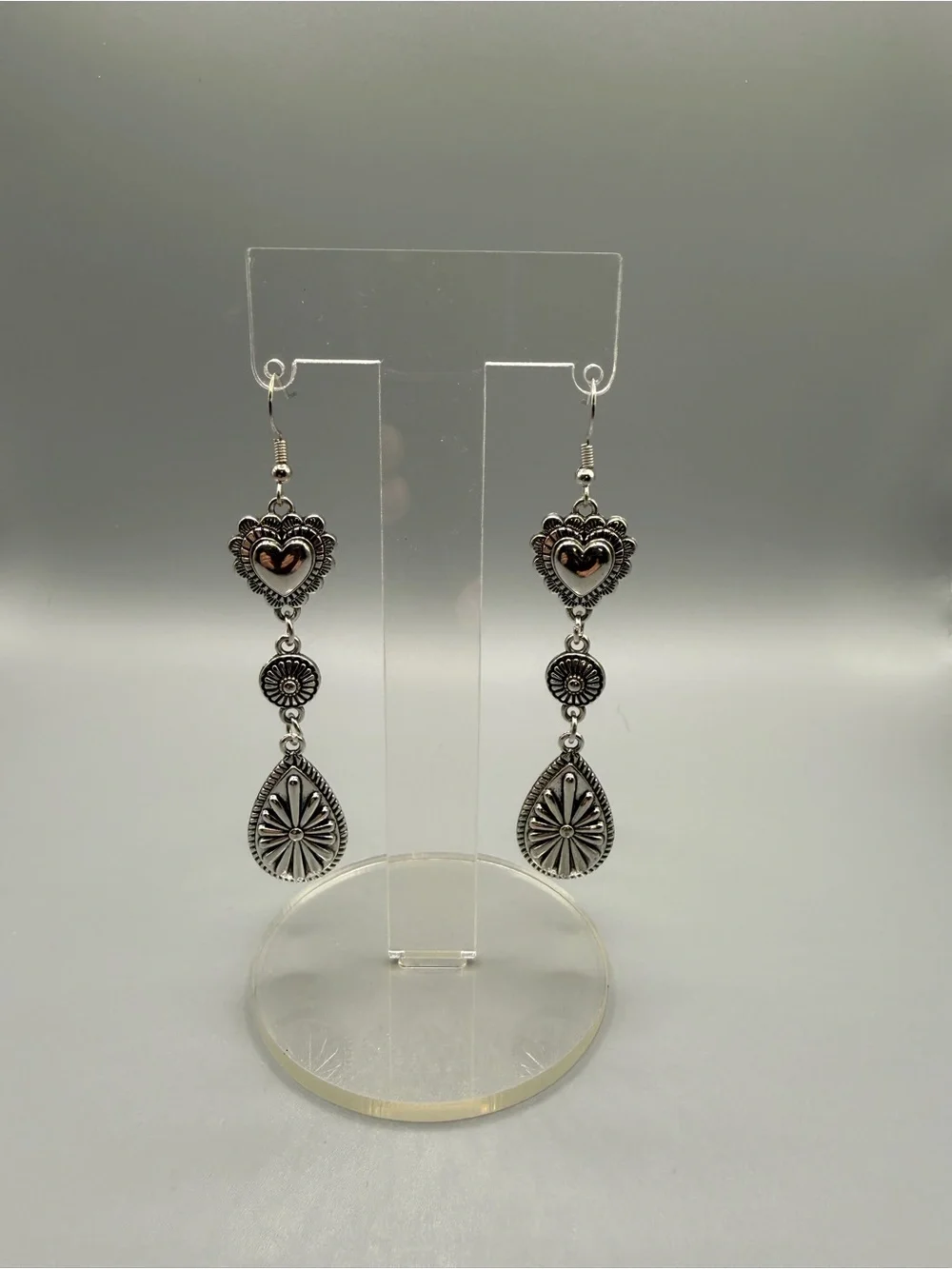 Silver Tone Heart & Teardrop Dangle Earrings - Handmade #E0455C